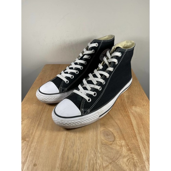 Converse Chuck Taylor All Star Black Canvas High Top Sneakers M9160 size 9